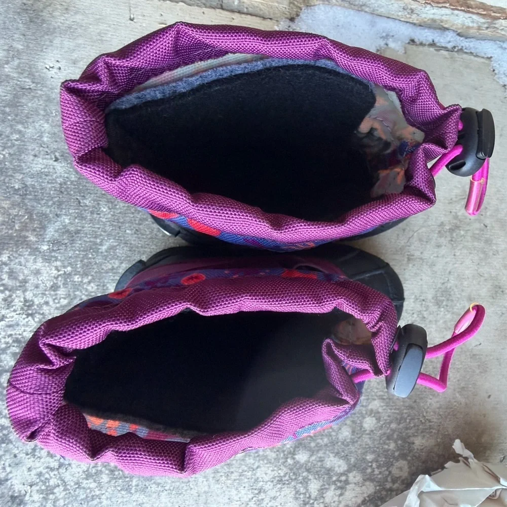 Columbia Powder-bug Plus Kids' Purple and Black Waterproof  Snow Boots Sz-8.   U